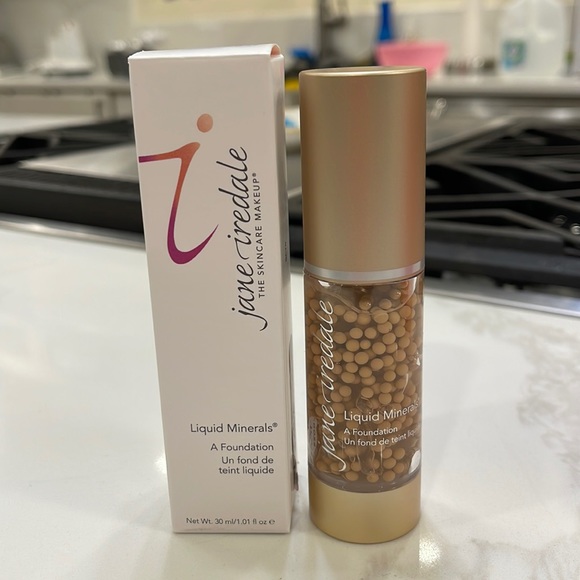 💕x2HP💕HONEY BRONZE Liquid MineralS Foundation - Picture 6 of 8